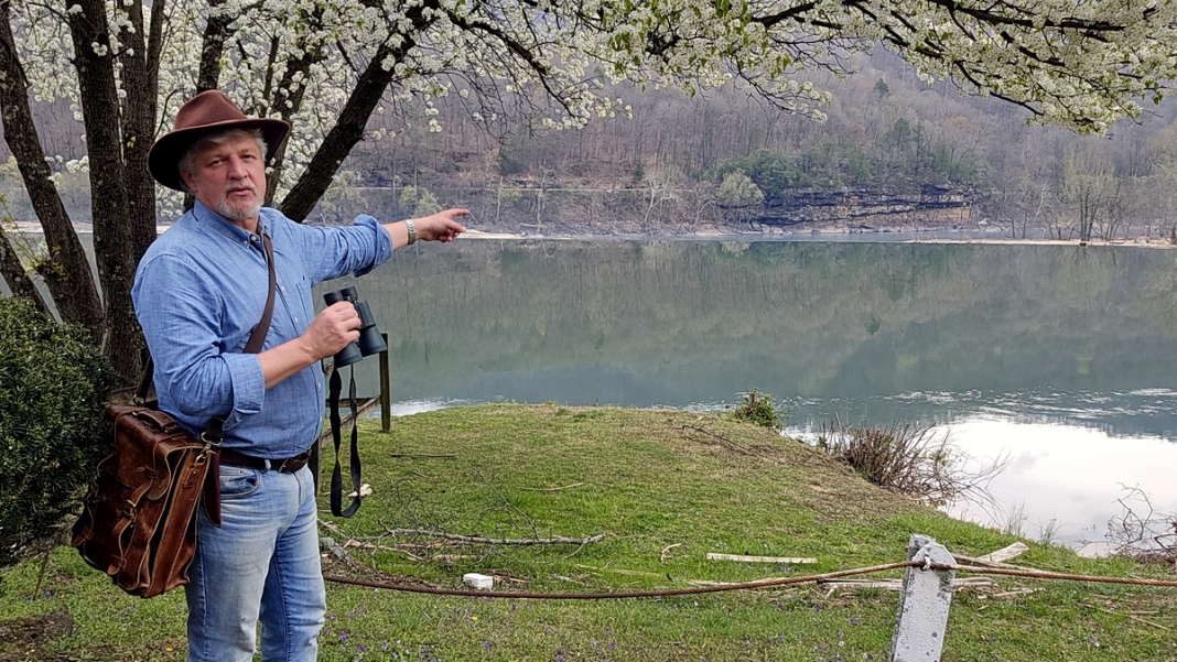 Vanbibber's Rock, West Virginia West Virginia Explorer editor David Sibray points out the location of VanBibber's Rock from the lawn of the Glen Ferris Inn.