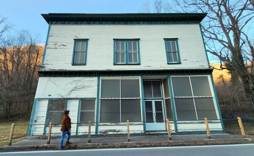Prince Brothers Store New River Gorge Demolitons