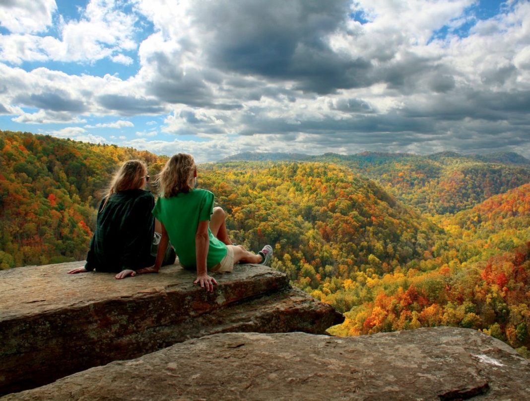 Fall foliage at Pipestem Resort State Park The Bluestone Gorge erupts into brilliant color at Pipestem Resort State Park.